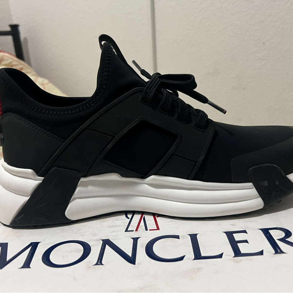 Moncler Men's Lunarove Nylon Low-Top Sneakers Size 11.  New - Picture 7 of 8